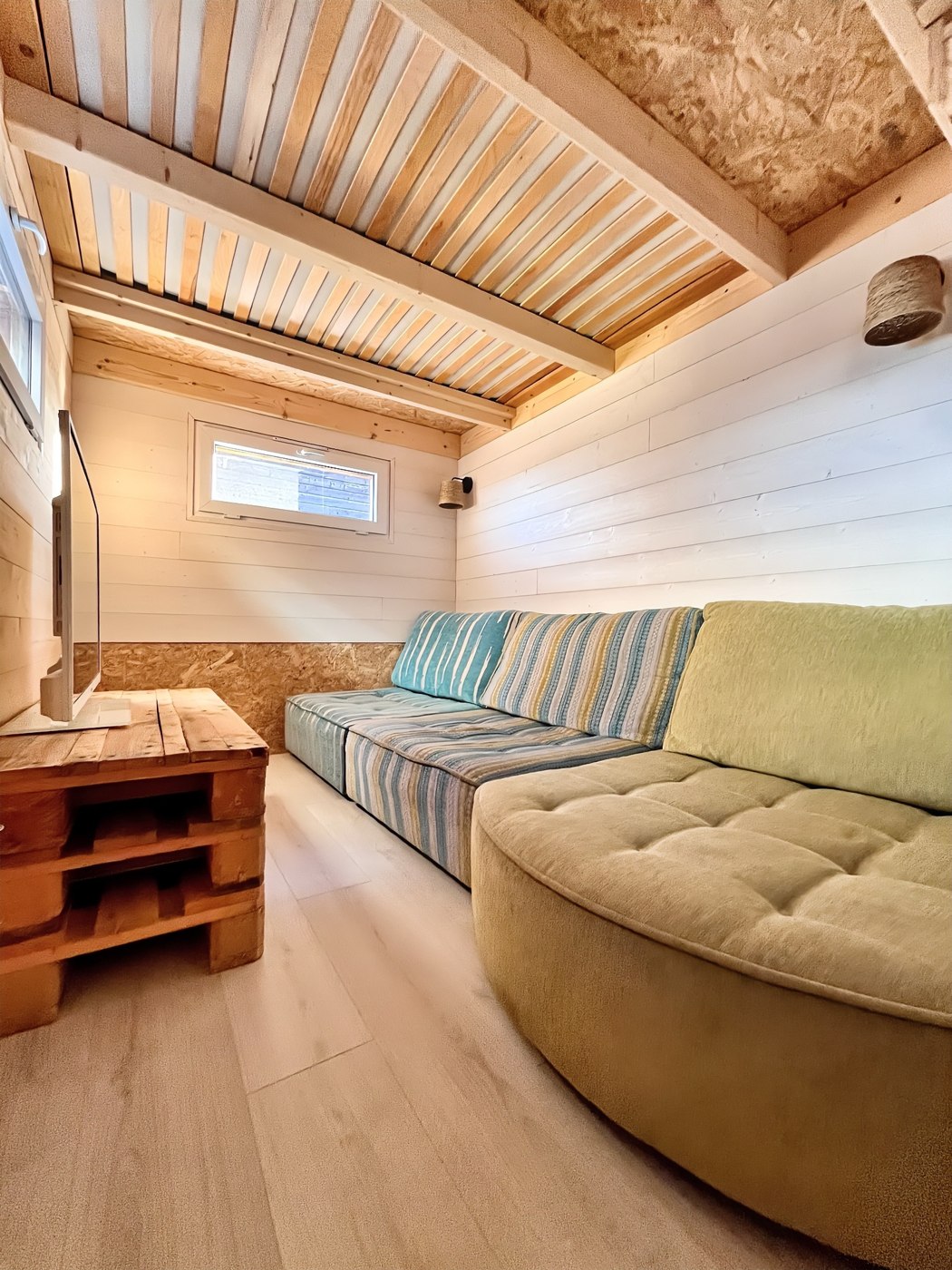 Tiny House — photo IMG_0640